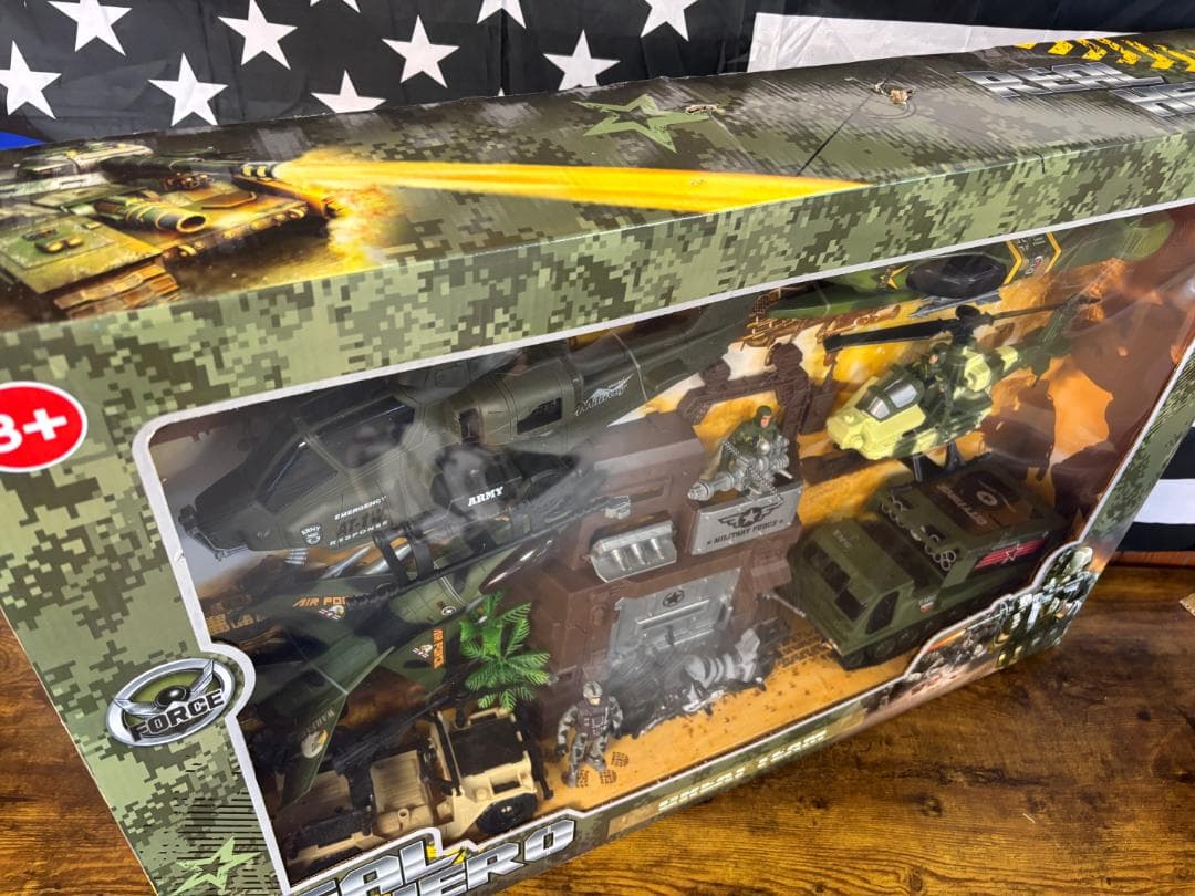 USA直輸入! 大型豪華ミリタリーフィギュアセット