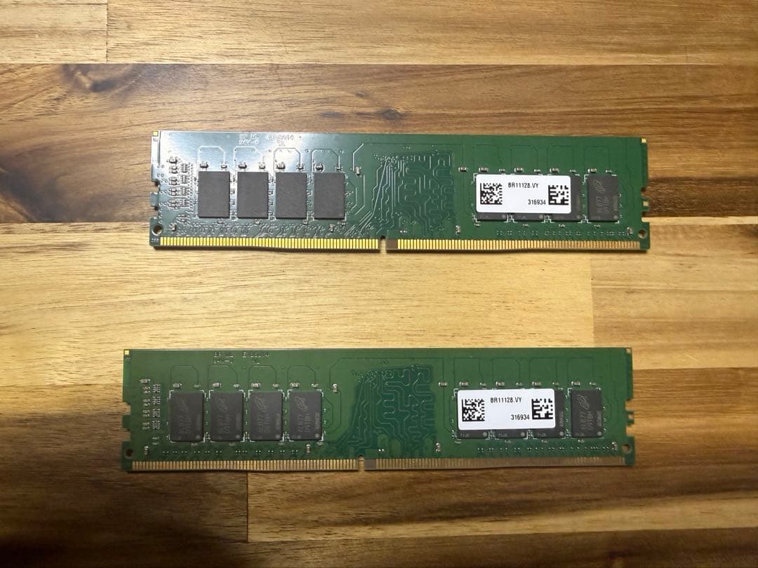 メモリー crucial 16gb ddr4-2666 udimm