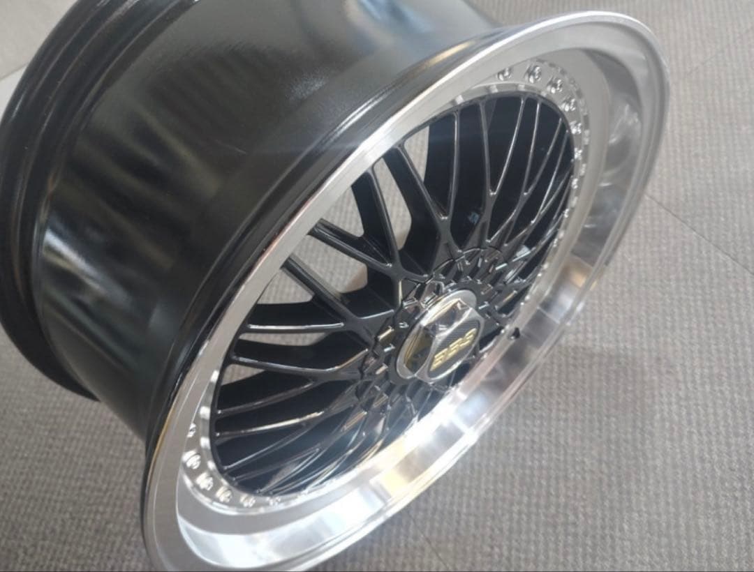 BBS RS 風4本 17inch 9穴 マルチホール PCD100