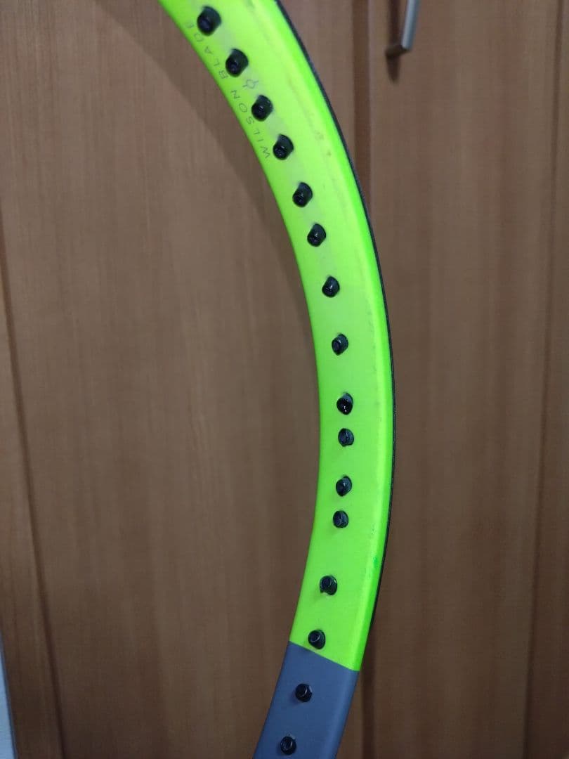 Wilson BLADE100L V7.0 G2 テニスラケット