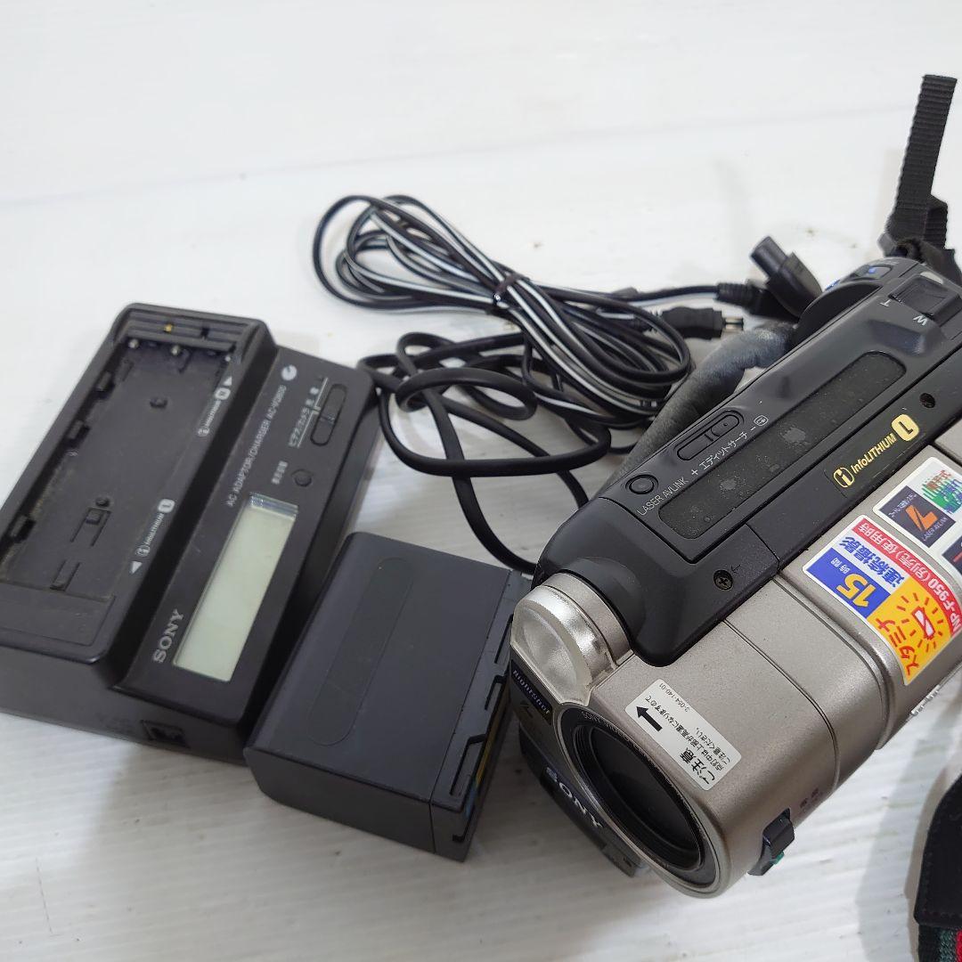 動作ok　ナイトショット　SONY　handycam CCD-TRV66