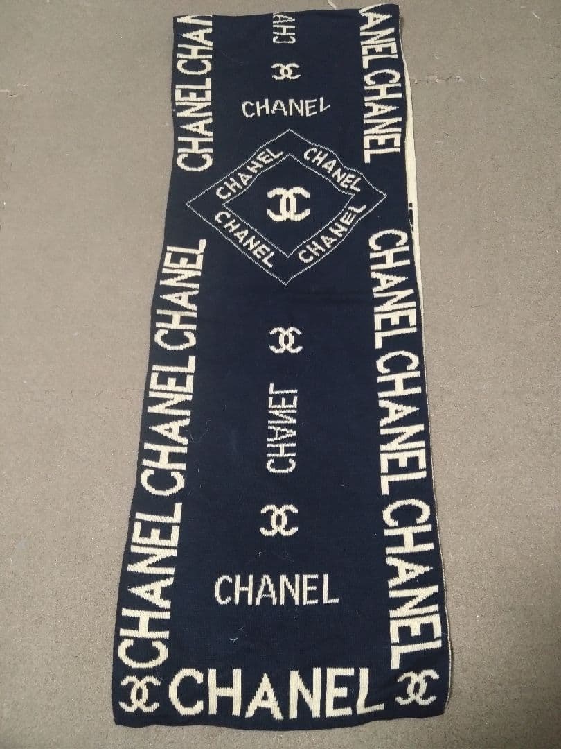 CHANEL ロゴマフラー ブラック ホワイト