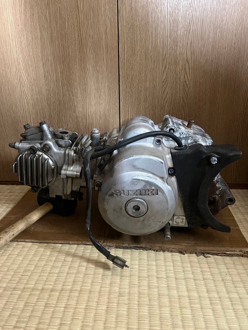 GS50 エンジン　動作未確認　部品取り　ジャンク