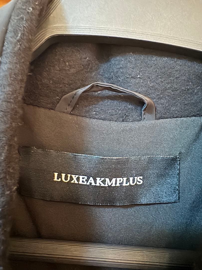 【美品】LUXEAKMPLUS ブラック 中綿ベストXL