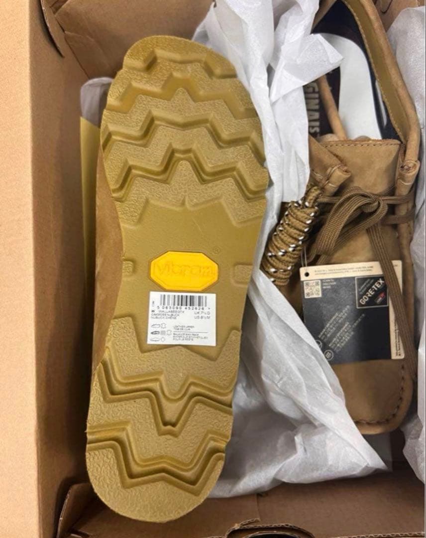 クラークス ワラビーゴアテックス CLARKS WALLABEE GTX