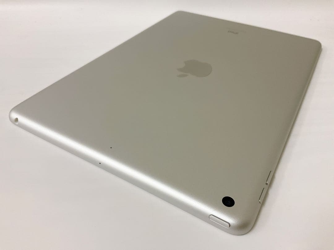 【美品・BT93％】iPad 第9世代 64GB Wifiモデル シルバー
