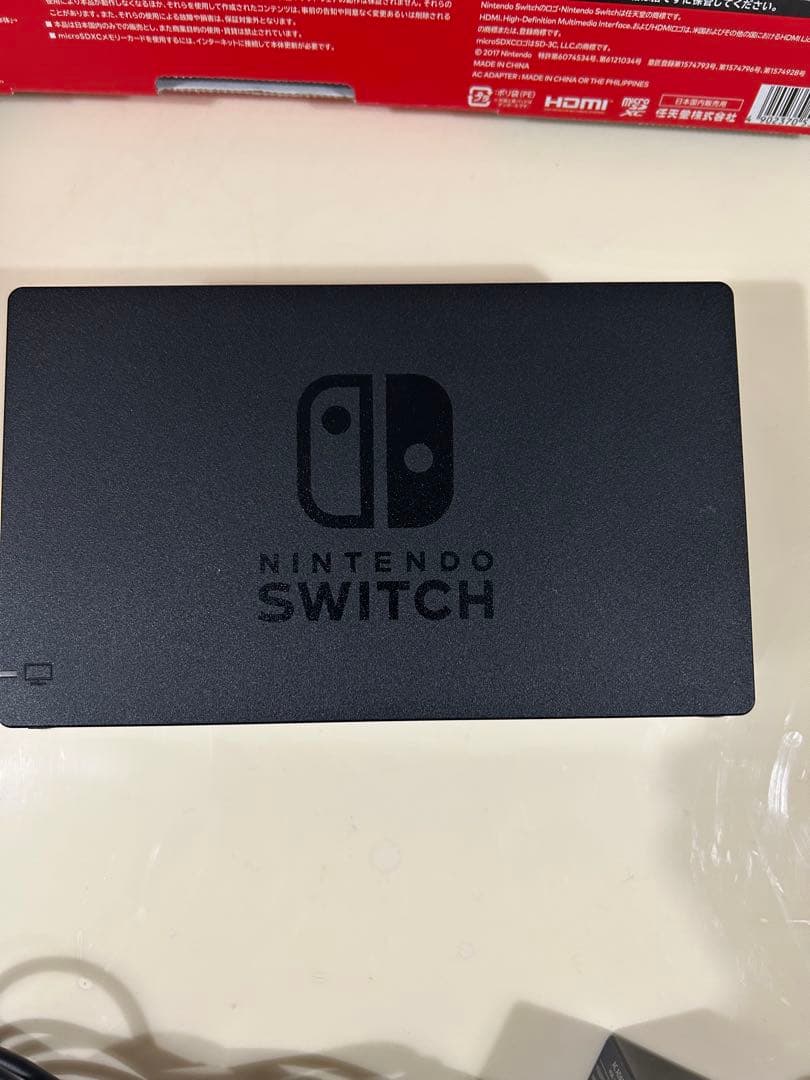 ★美品 NintendoSwitch ネオンブルー/ネオンレッド本体【数回使用】