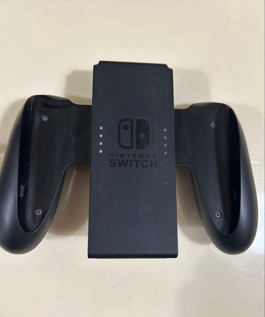 ★美品 NintendoSwitch ネオンブルー/ネオンレッド本体【数回使用】