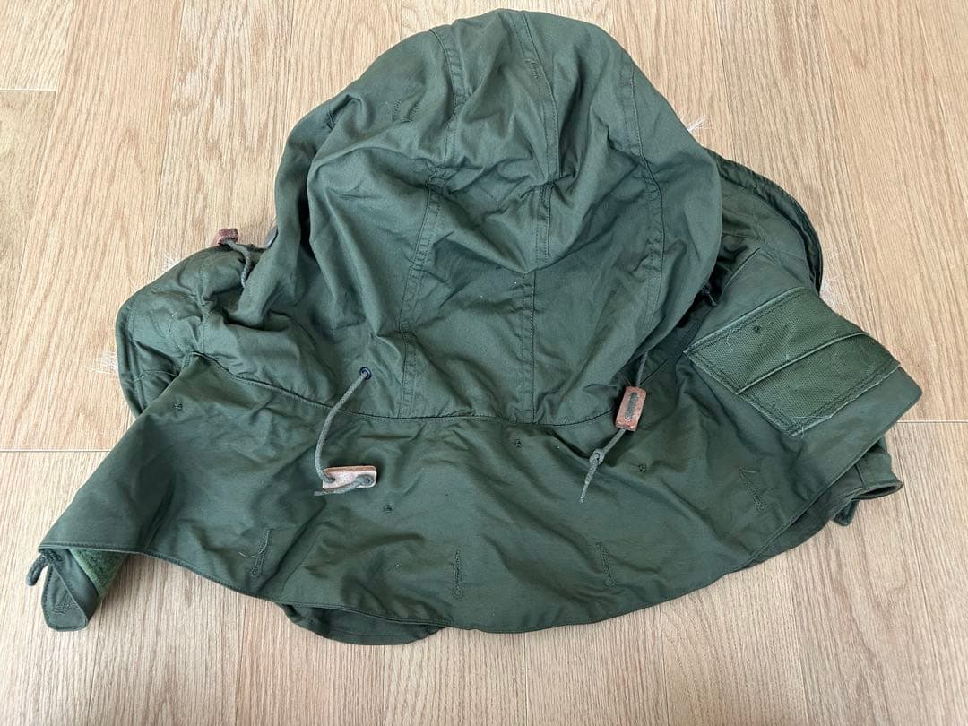 デッドストック　米軍 M-65パーカー用フード フィッシュテール アクリルファー