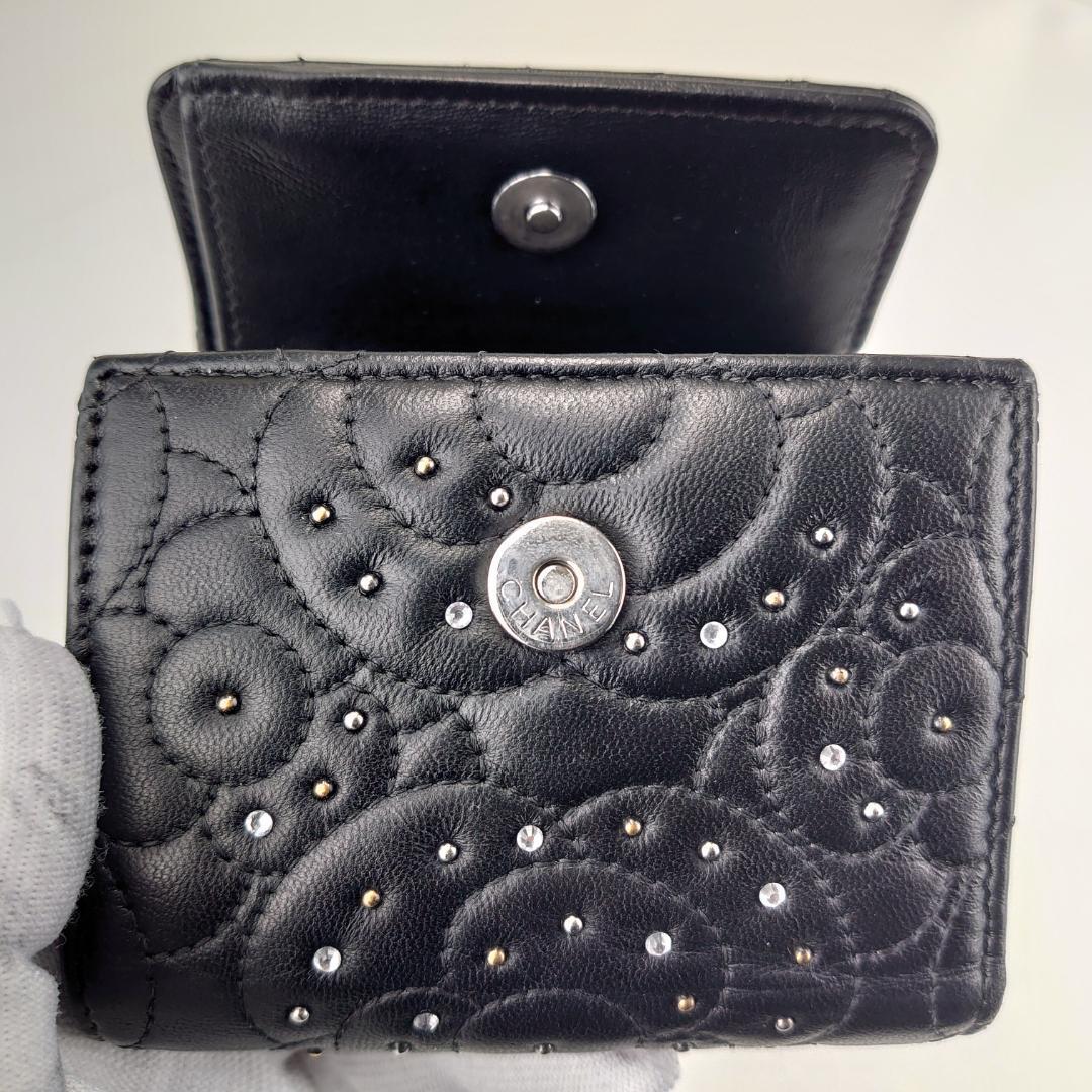 【A®︎*・゜即購入OK‼︎ さま用】シャネル　カメリア　三つ折り　2195