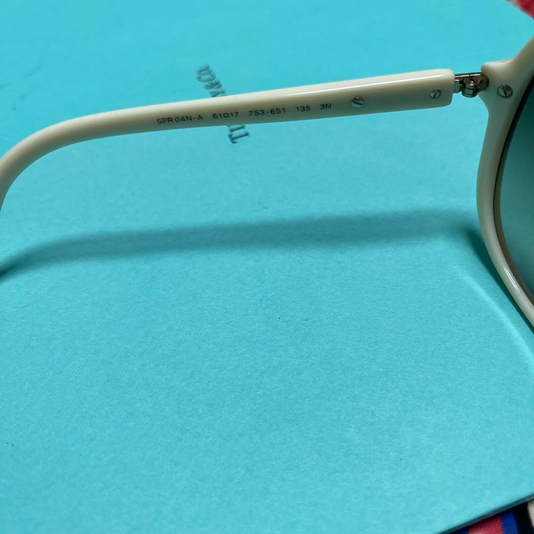 【PRADA】新品　サングラス