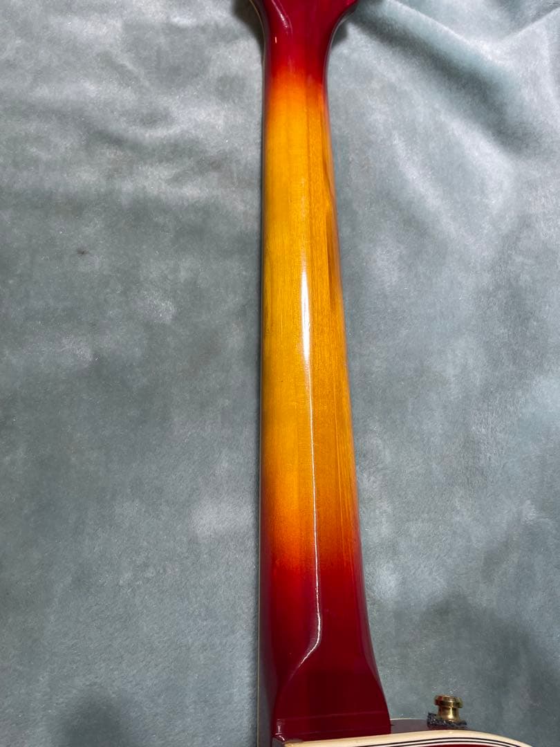 う*わ様 77年 FANTOM レスポールCTM マツモク製