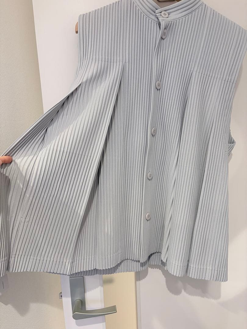 HOMME PLISSE オムプリッセイッセイミヤケ TUCKED ベスト