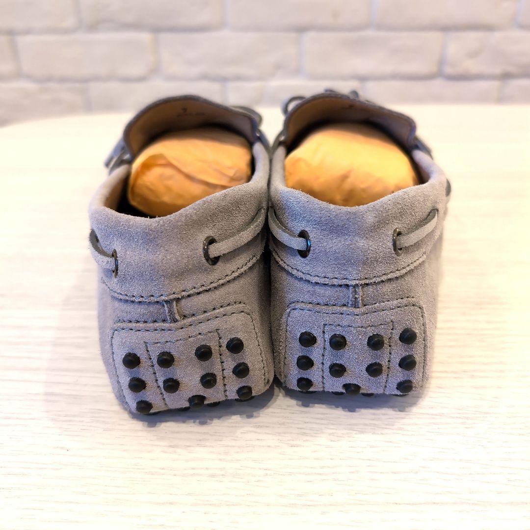【未使用】TOD'S ゴンミーニ　グレー スエード モカシン