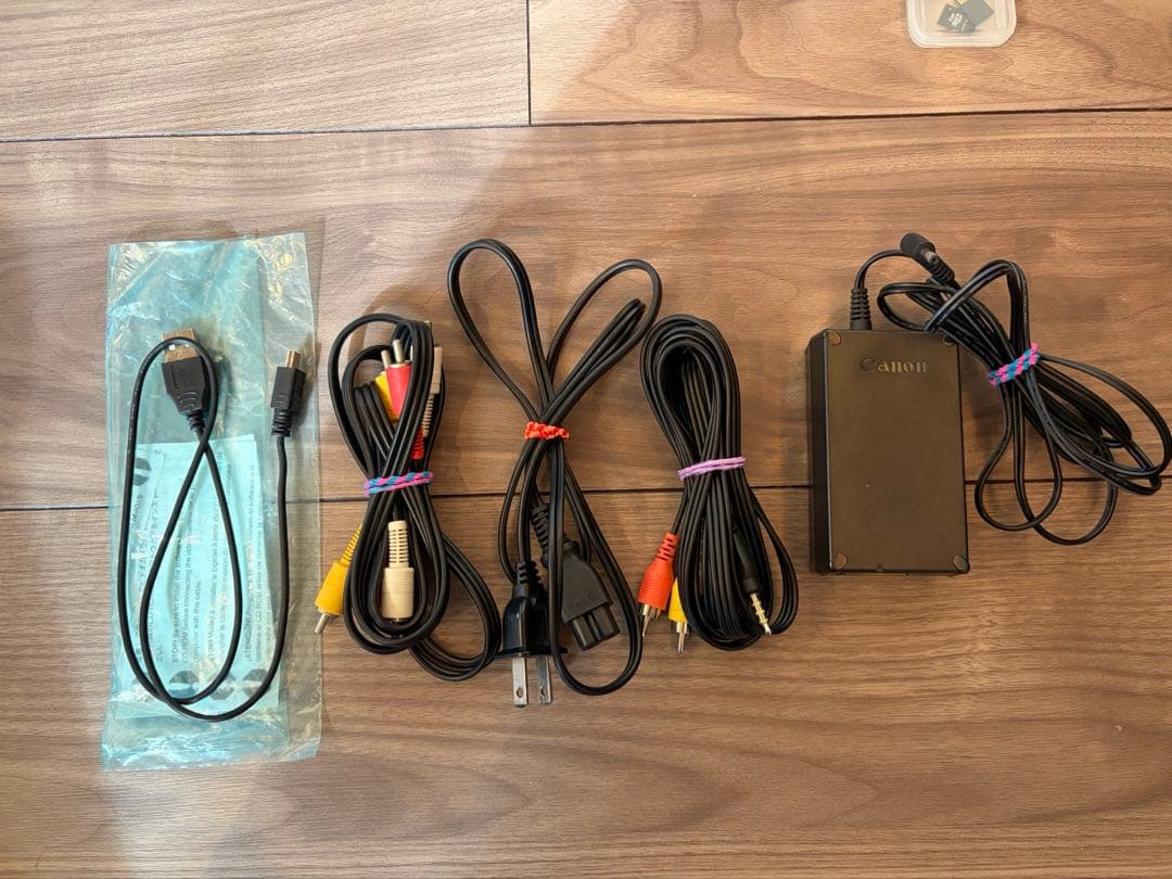 d*3様 美品 canon iVIS HF M43