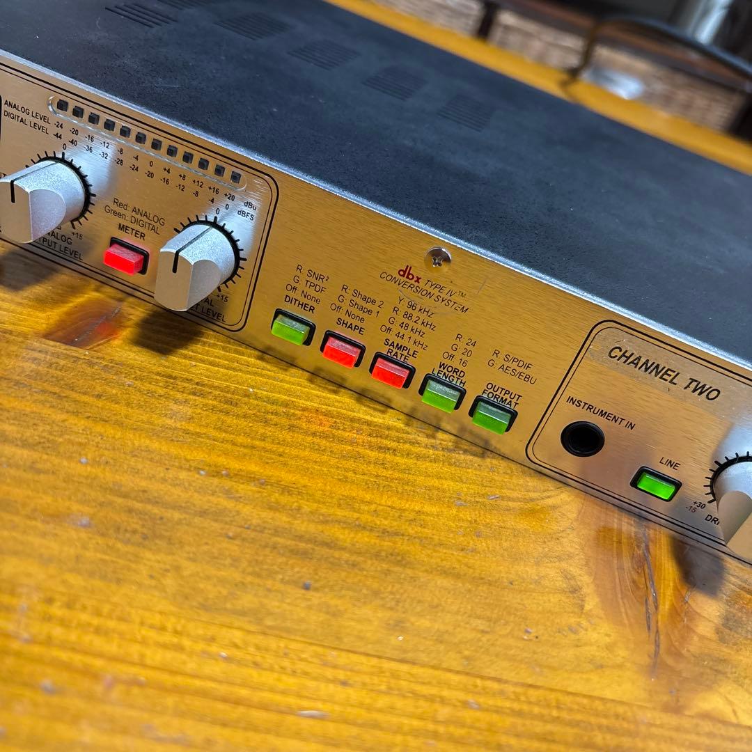 DBX386 デュアル真空管プリアンプ