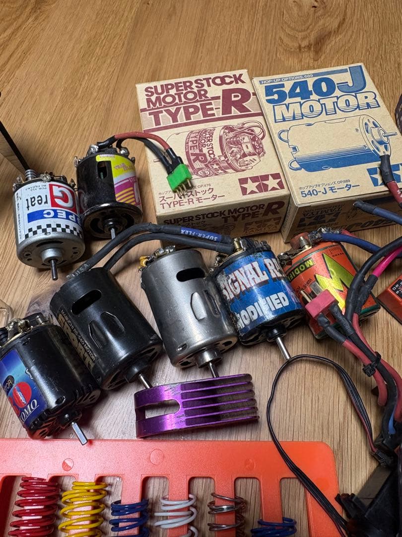 RCカー用パーツセット（モーター、ギア、スプリングなどetc）