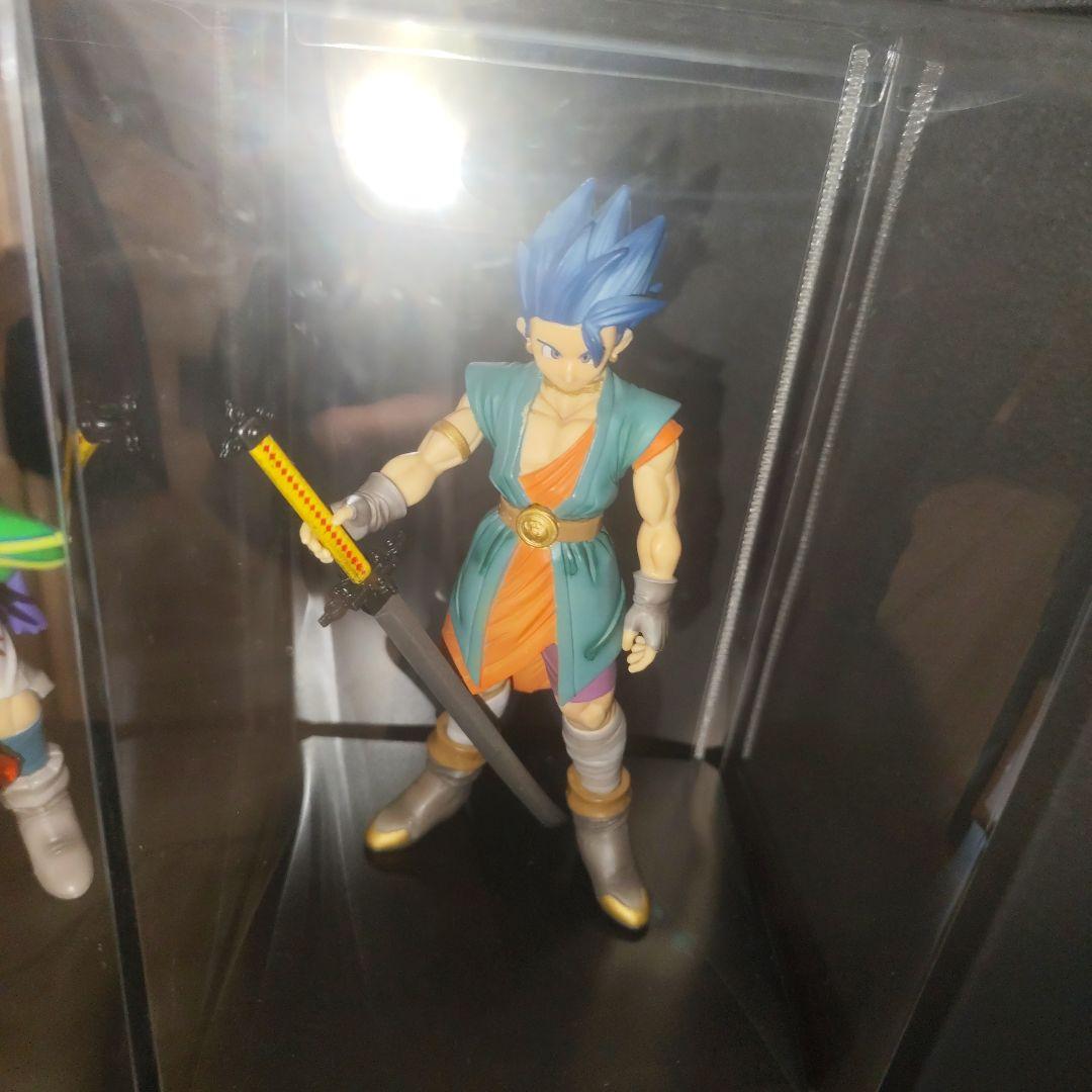 ドラゴンクエスト　ソフビキャラクターズ　勇者　主人公　ロトの剣　ロトの盾