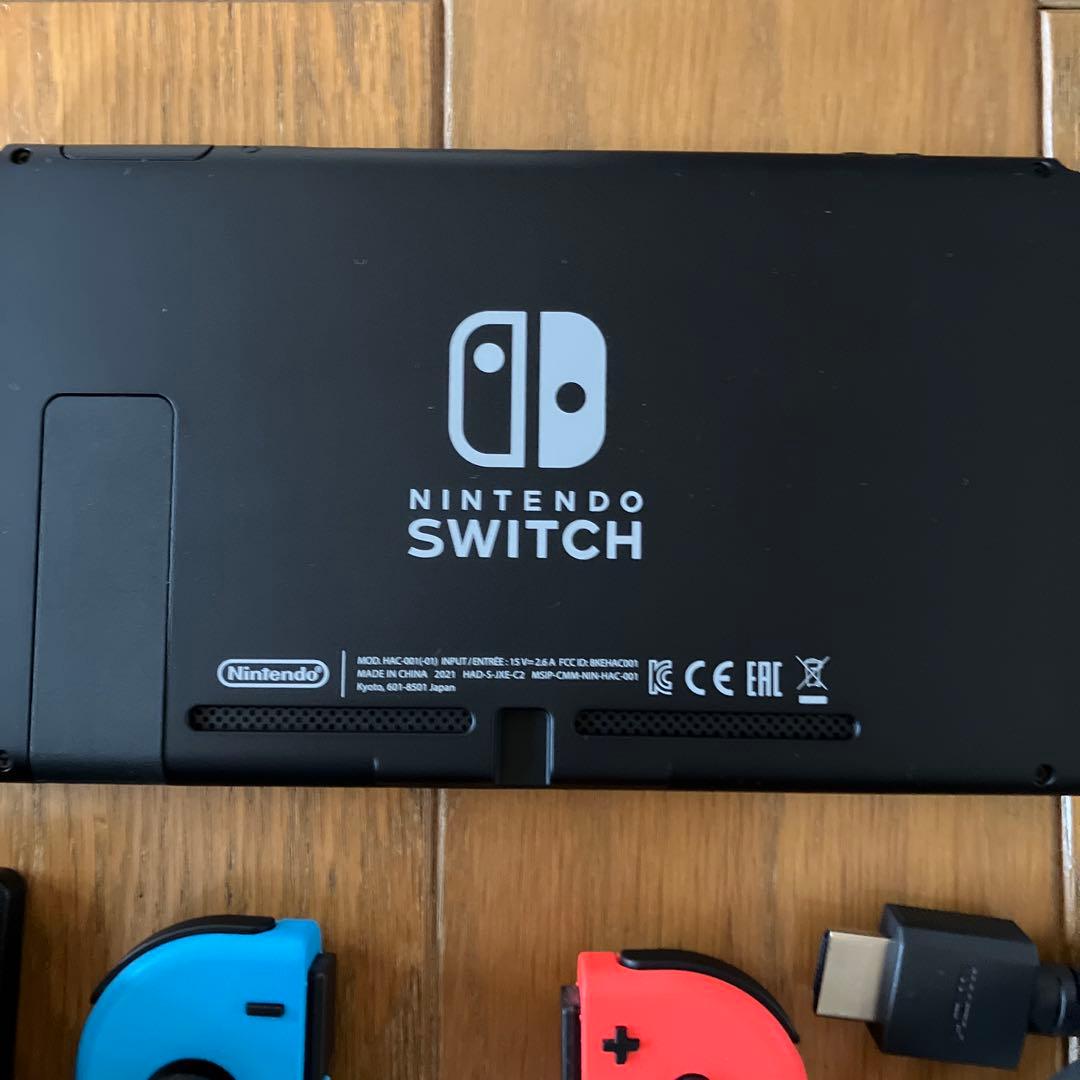 任天堂Switchネオンブルー／ネオンレッド