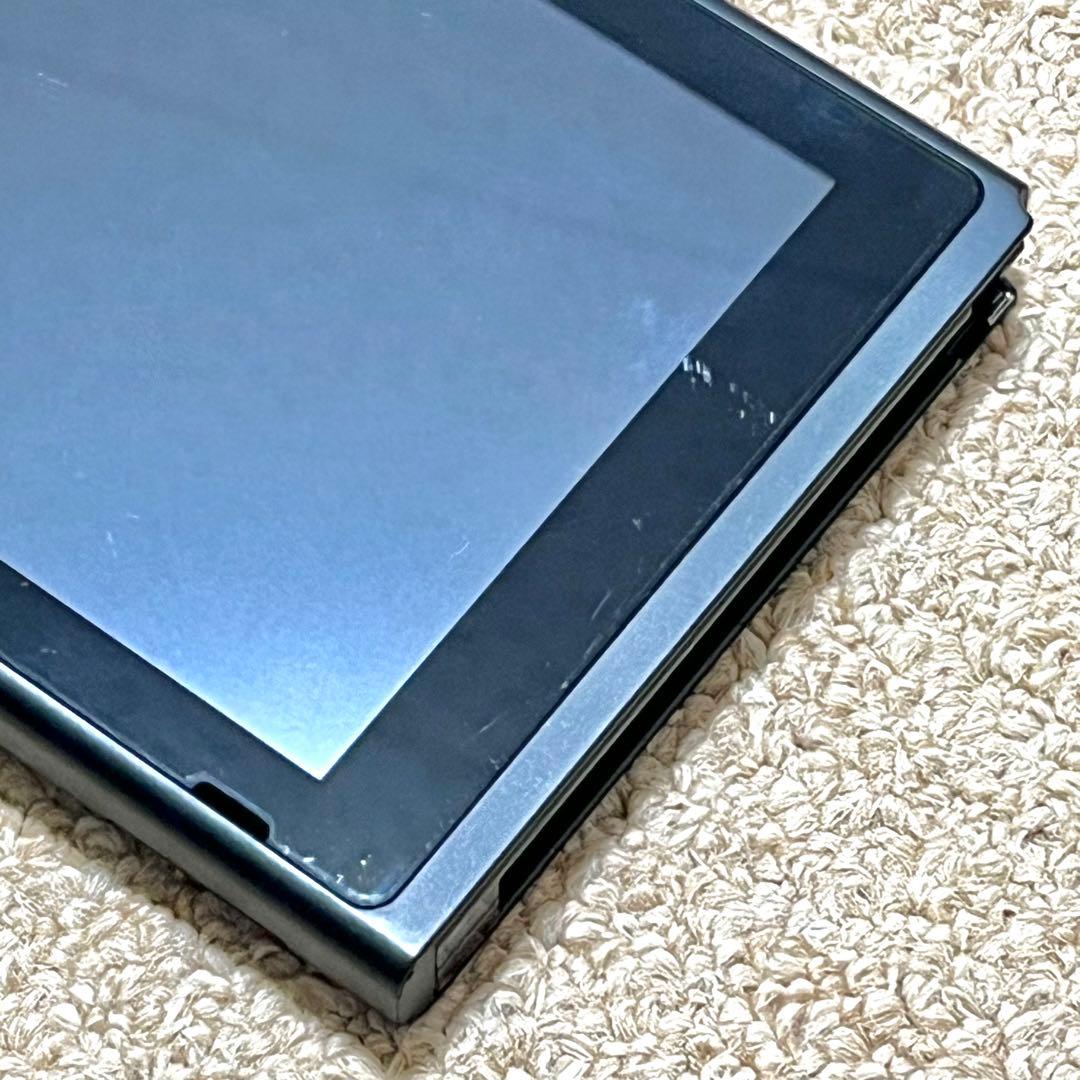 Nintendo Switch (Joy-Con無し)＋純正付属品＋ポーチ