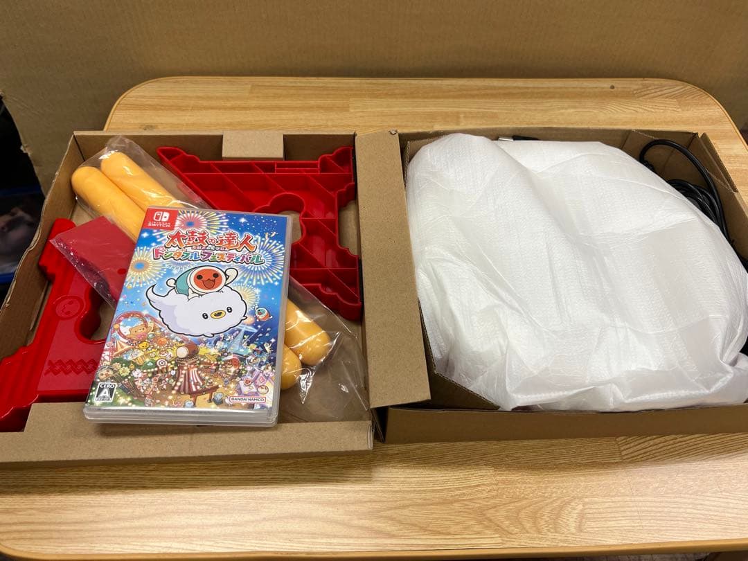 任天堂　太鼓の達人HORI　太鼓とバチ＆ドンダフルフェスティバル　セット