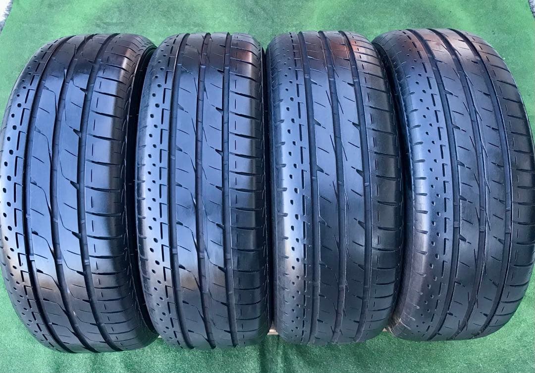 215/55 R17 BRIDGESTONE LUFT RV IIラジアルタイヤ
