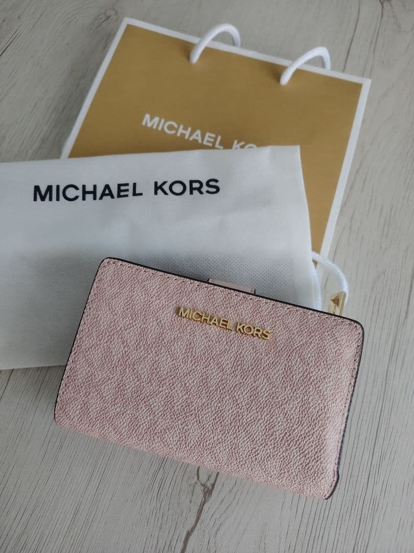 MICHAEL KORS ピンク 二つ折り財布　マイケルコース