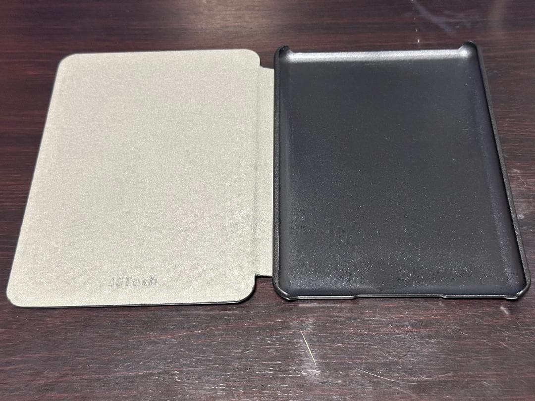 Kindle Paperwhite 第10世代 本体のみ＋ケース