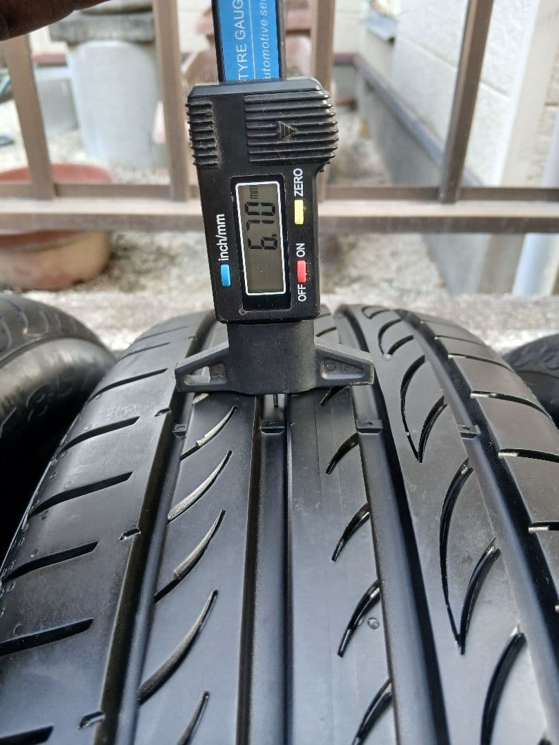 ②Pirelli Powergy 185/65R15 バリ山 2本 2025年製