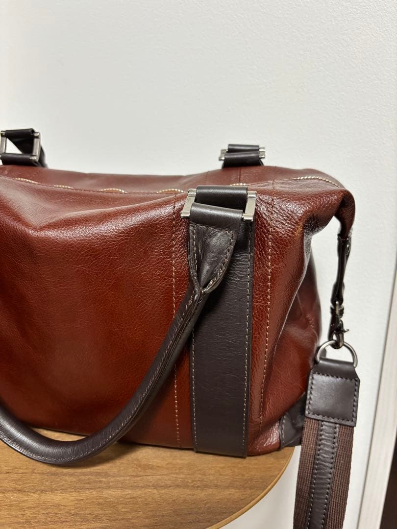 本革　レザー　ボストンバッグ　ワインレッド