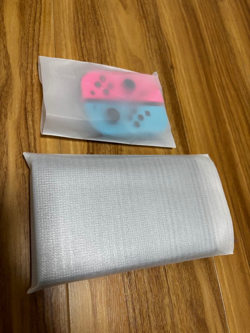 【中古】任天堂Switch SDカード64GB付き
