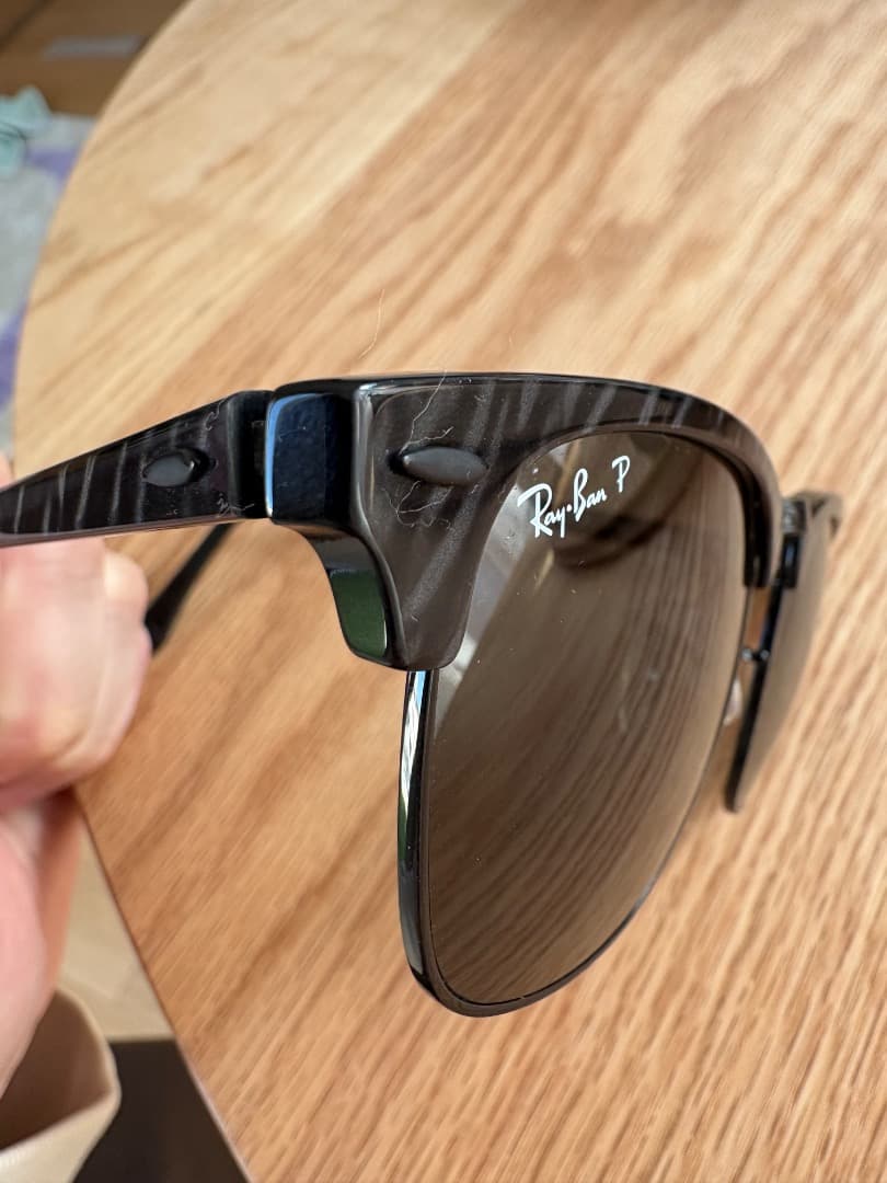 Ray-Ban 偏光サングラス　黒