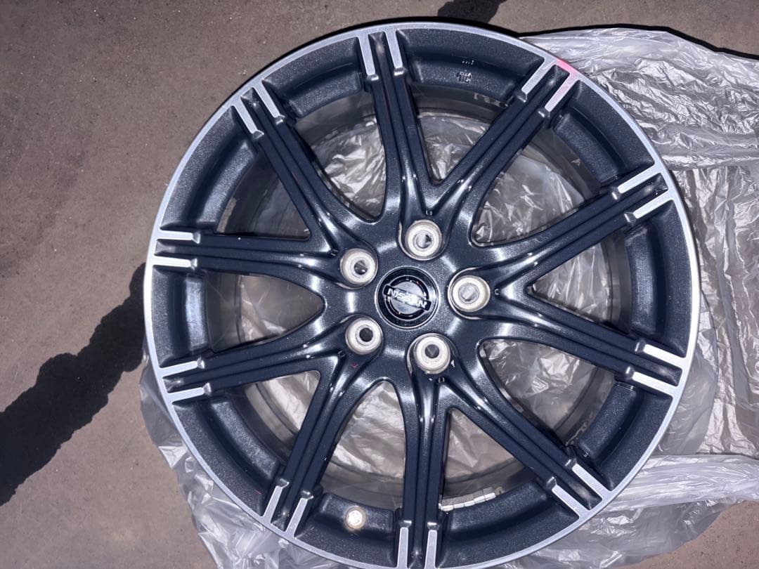 ジューク ニスモ nismo 純正18インチ アルミホイール