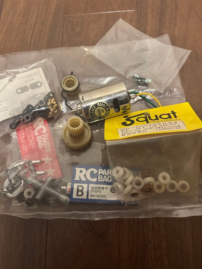 め*❢様 Tamiya 1/10 レクサス GS400 組み立てキット