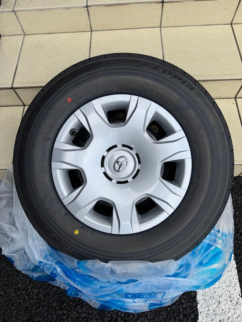 【直接手渡し限定】ハイエースバン　純正ホイール&タイヤセット