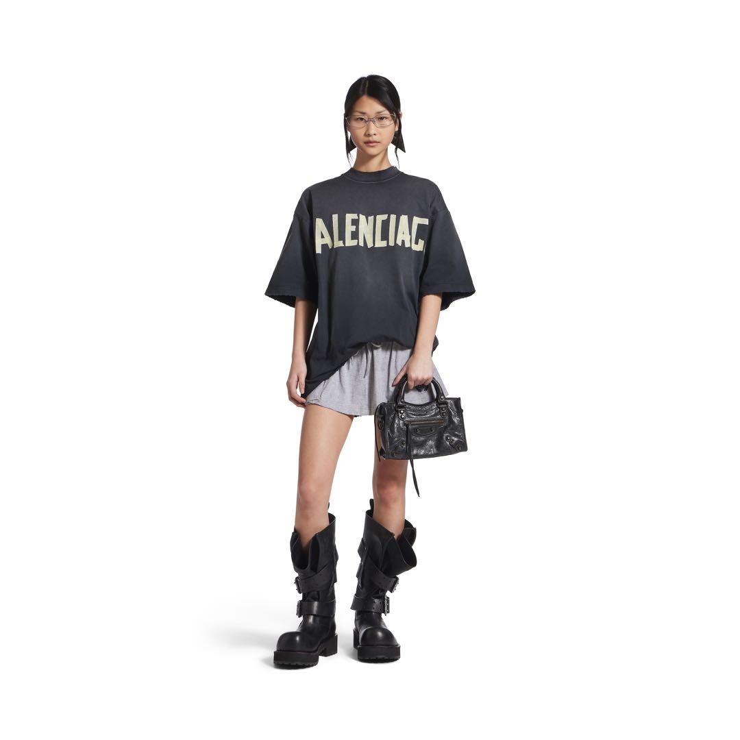 BALENCIAGA Tシャツ　新品