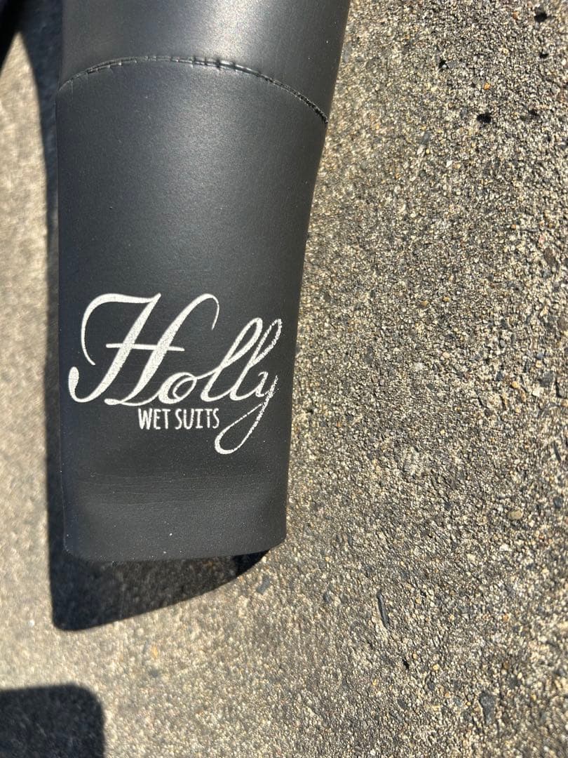 Holly ハリー　セミドライ　ロングチェストジップ　ウェットスーツ