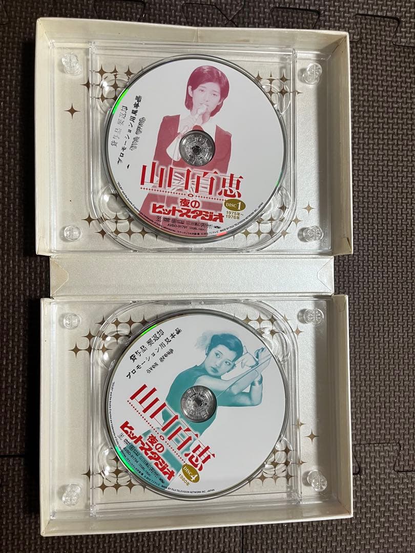 山口百恵 夜のヒットスタジオ　DVD ブロマイド　ステッカー付