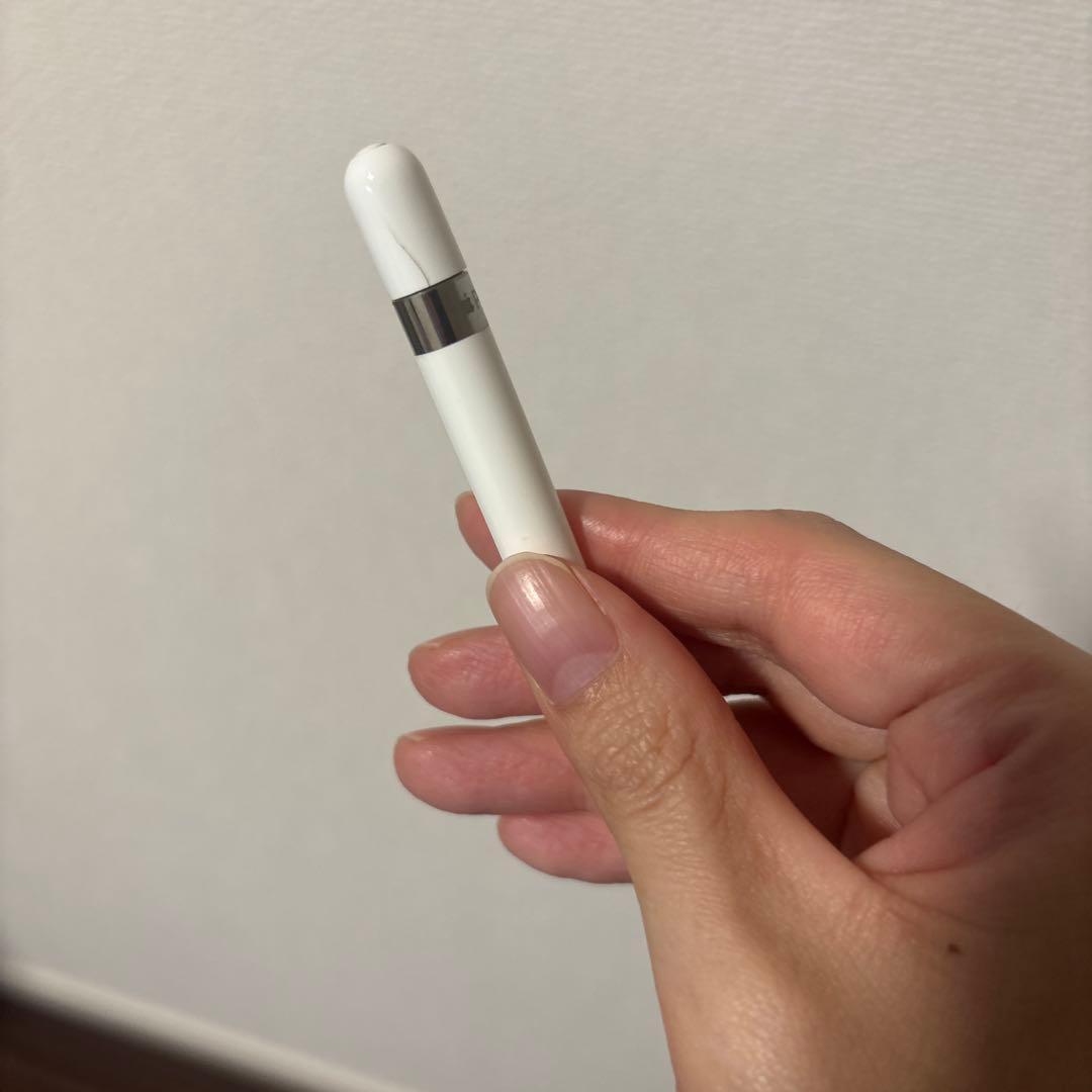 【美品】iPad 第7世代 32GB Wi-Fi ＋ Apple Pencil
