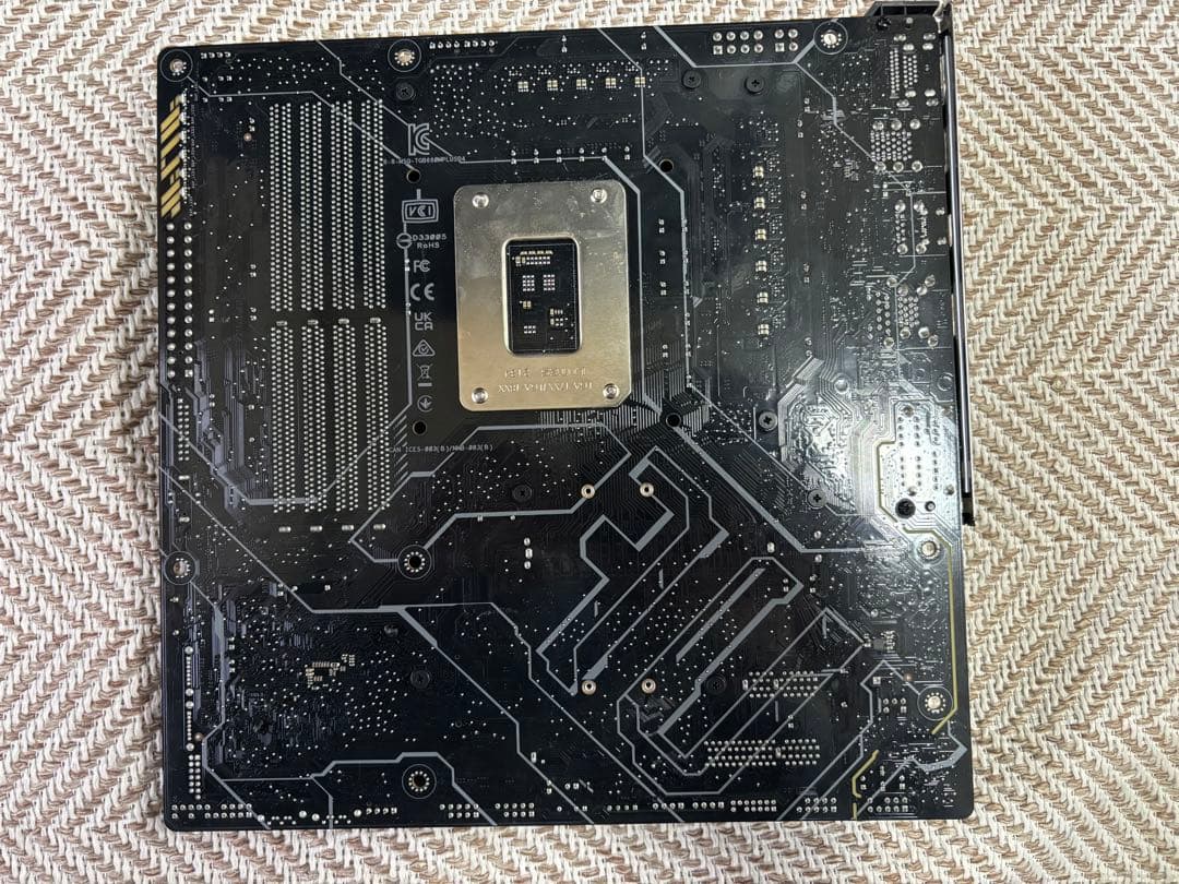 ASUS B660M-PLUS D4 マザーボード