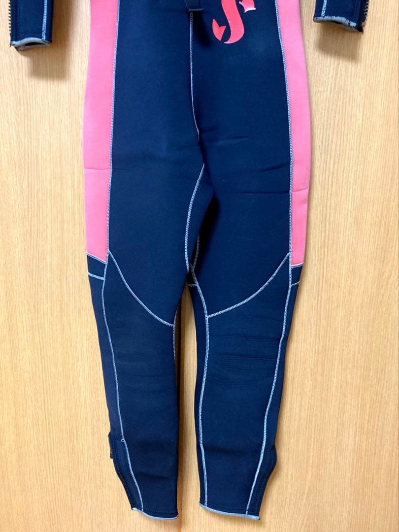 SCUBAPRO ダイビング用ウェットスーツ ５ミリ女性用Ｌ 程度上美品