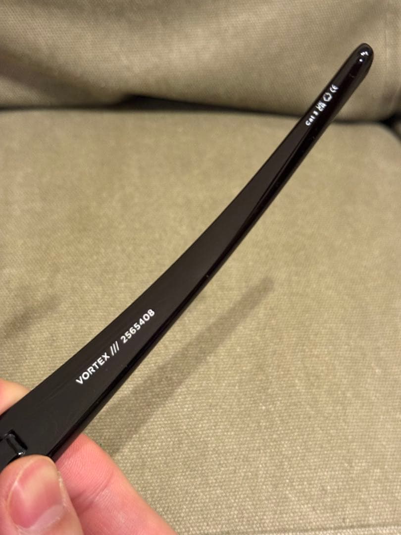 Le specs X No Problemo スポーツサングラス 男女兼用