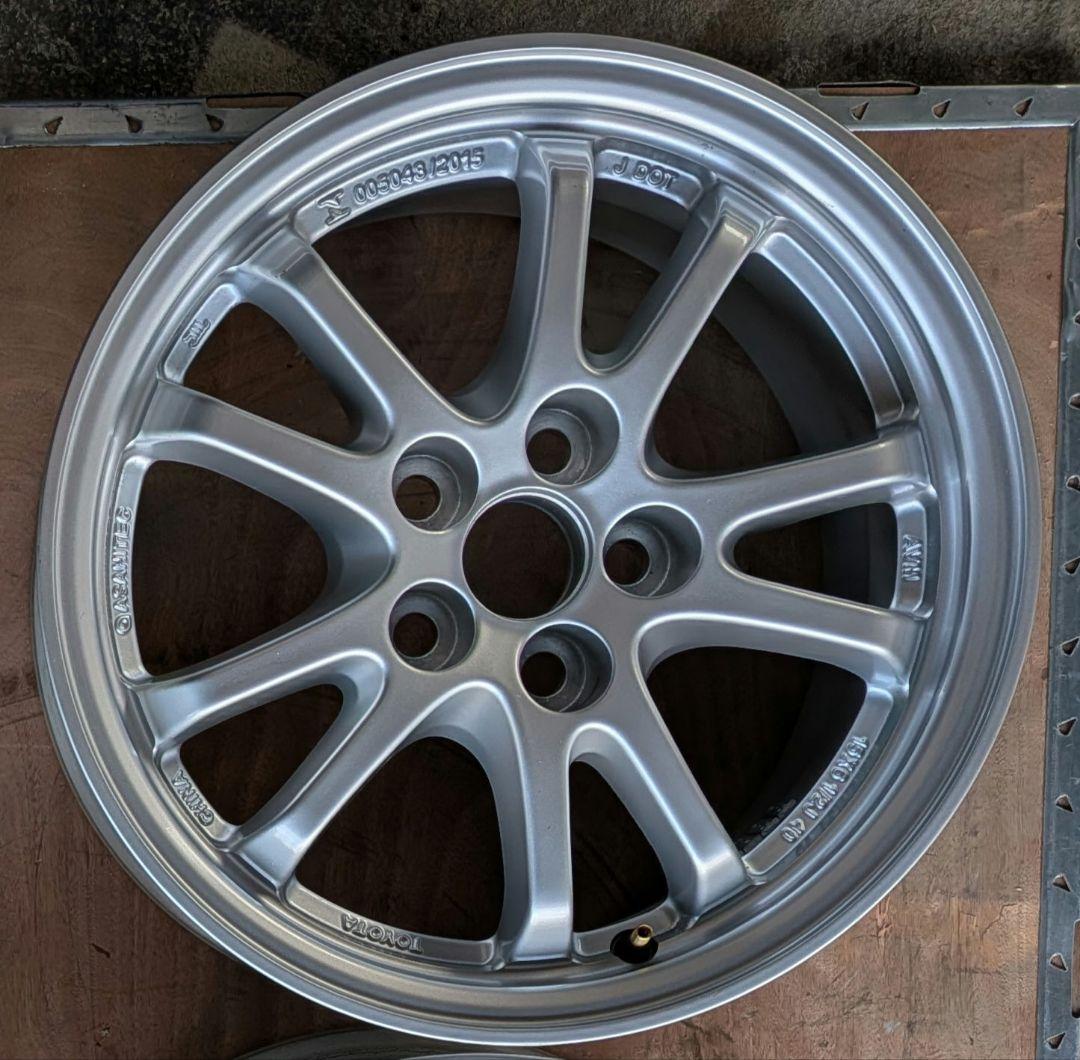 4.5Power　1/2 プリウス50　純正15インチアルミホイール キャ