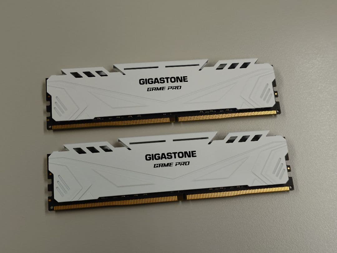 ウ*ン様 GIGASTONE Game PRO 32GB DDR4 3200MH