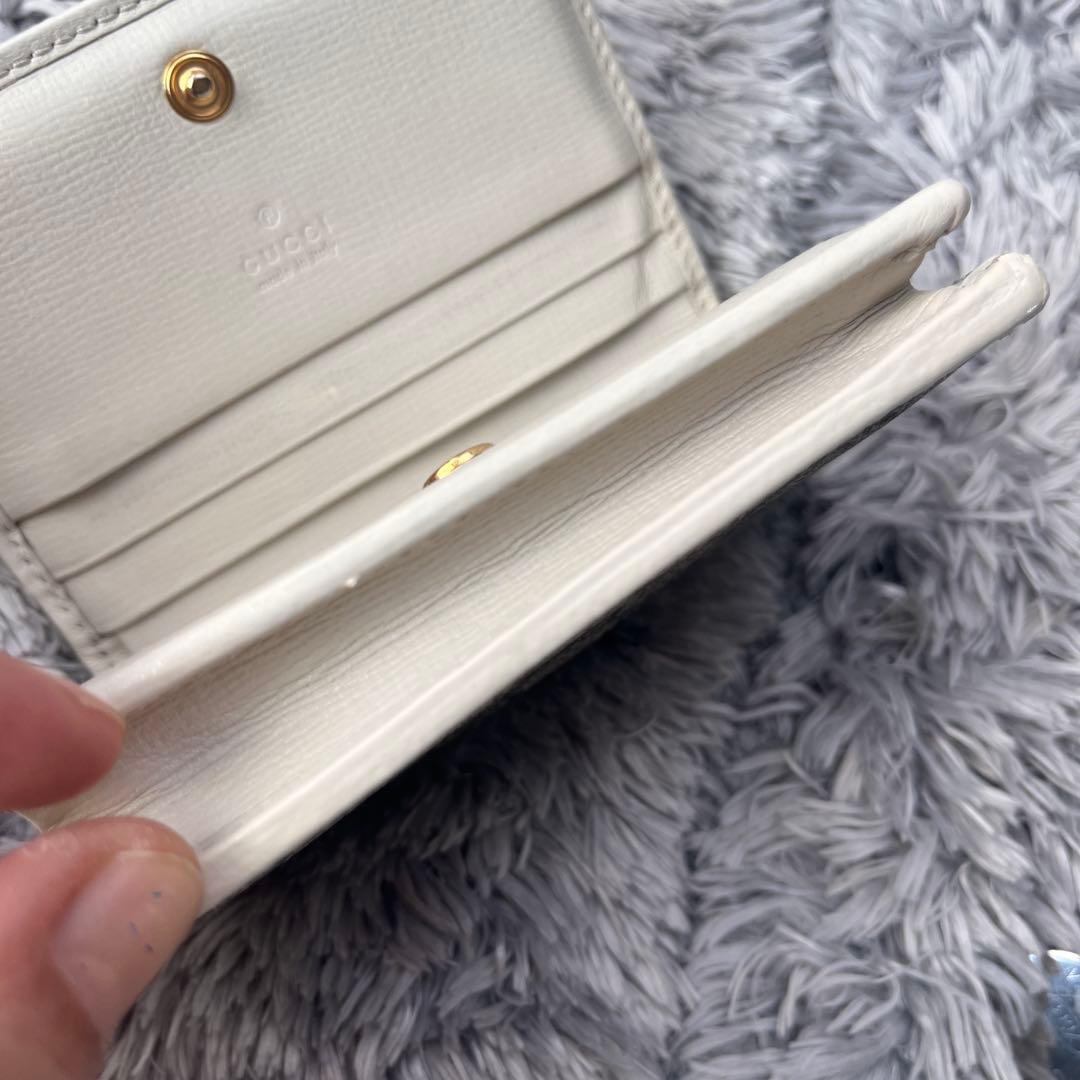 良品✨GUCCI GGスプリーム　ホワイト　折り財布　 ホースビット　レディース