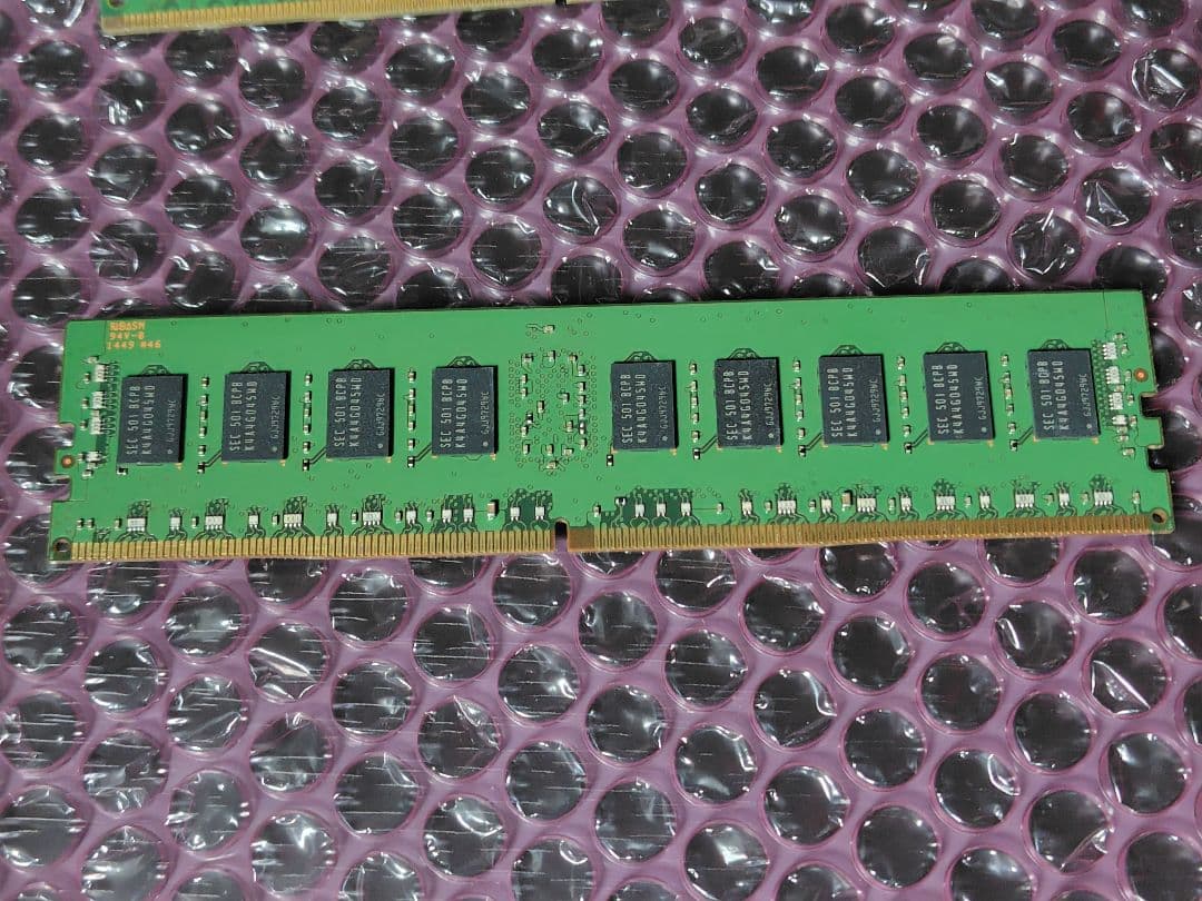メモリー Samsung DDR4 ECC Registered 8GBx2(16GB)
