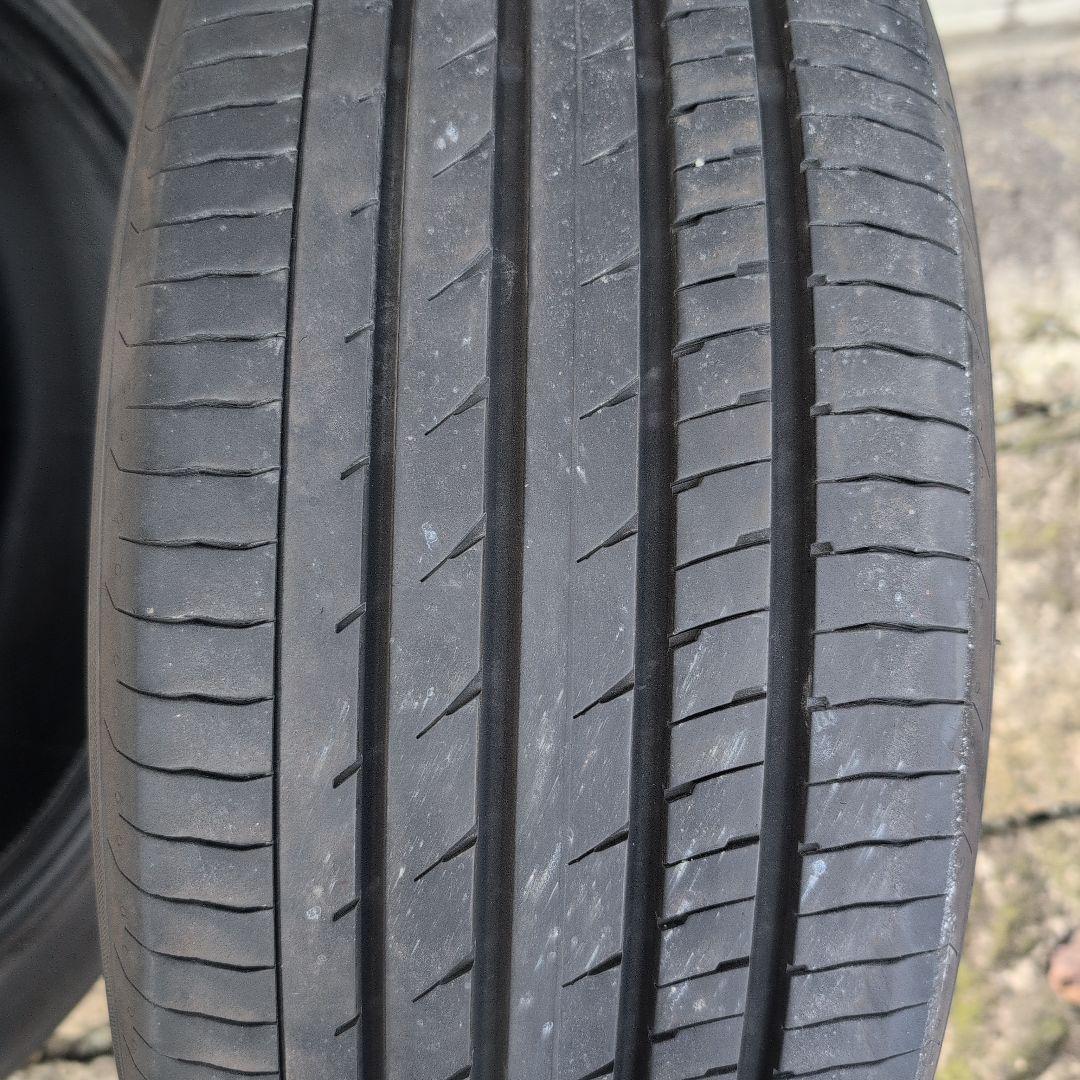 専用出品　235/50/R18　YOKOHAMA　ADVANdB　V553