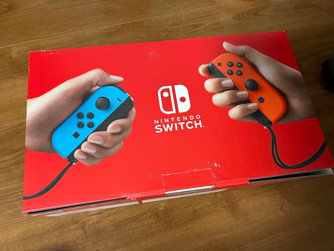 美品 Nintendo Switch スイッチ 本体 通常版 付属品完備