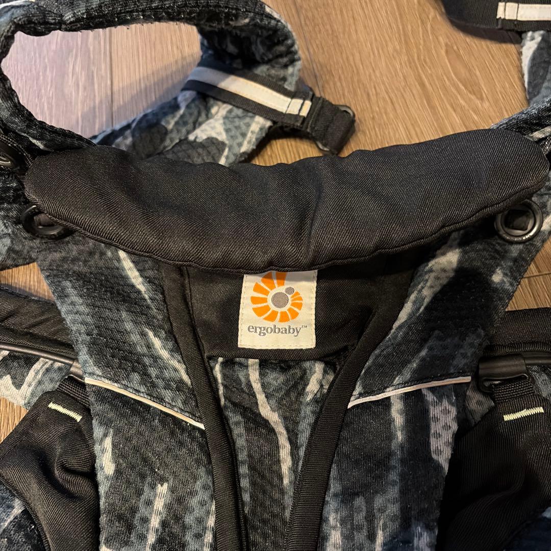 Ergobaby Omni Breeze 抱っこ紐