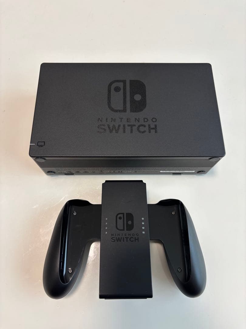 【美品】Nintendo Switch 本体 青/赤 Joy-Con